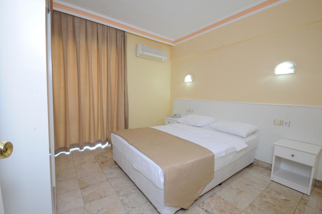 Kleopatra Apartments Icmeler Marmaris Exterior photo